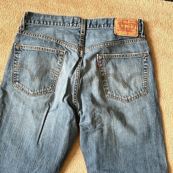Men’s Levi’s Reg. 505 distressed jeans, sz. 33x34! Perfect for casual or dressy! - Picture 7 of 7